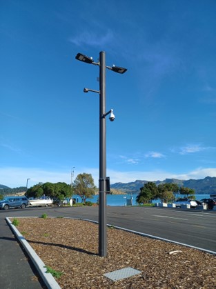 UA MFP CAMPUS Pole